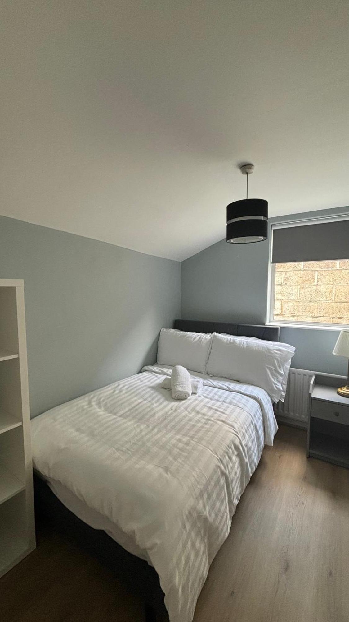 Homely 3 Bed City House Сasa de vacaciones Dublín
